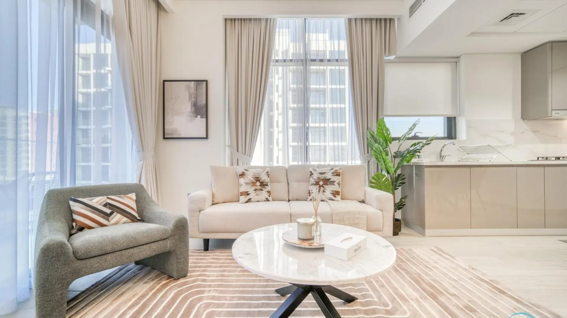 Apartment Ravishing 2Br At Azizi Riviera 30, Al Merkadh By Deluxe Holiday Homes Dubai