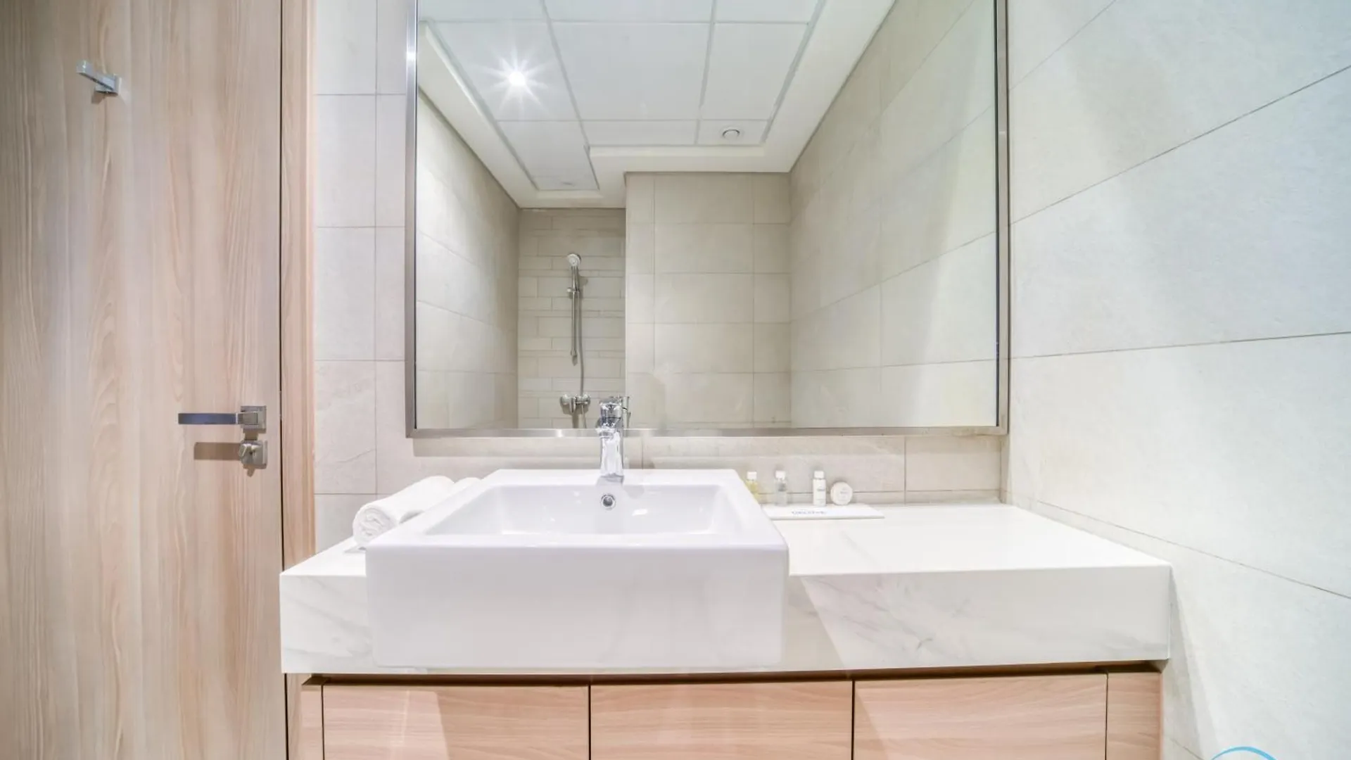 Ravishing 2Br At Azizi Riviera 30, Al Merkadh By Deluxe Holiday Homes Dubai United Arab Emirates