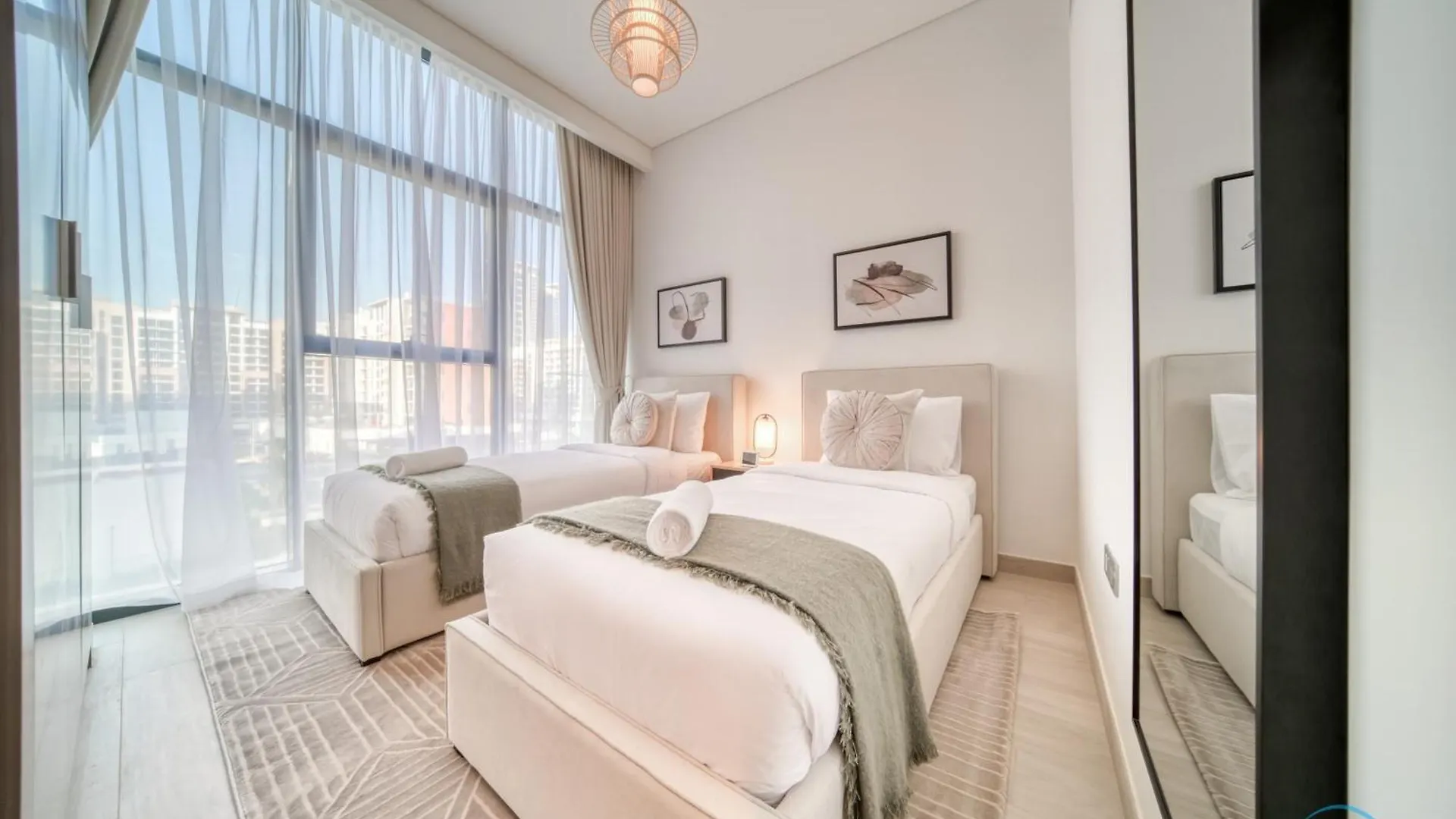 Ravishing 2Br At Azizi Riviera 30, Al Merkadh By Deluxe Holiday Homes Dubai Apartment