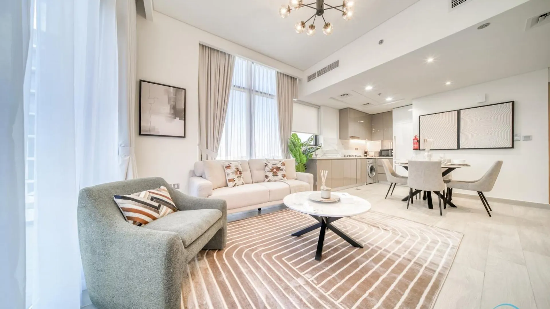 Apartment Ravishing 2Br At Azizi Riviera 30, Al Merkadh By Deluxe Holiday Homes Dubai